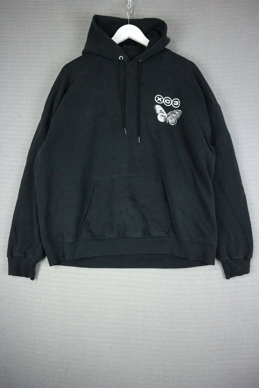 Hanes Ultimate Cotton Black Butterfly Hoodie Sweatshirt Size XL Graphic Streetwe